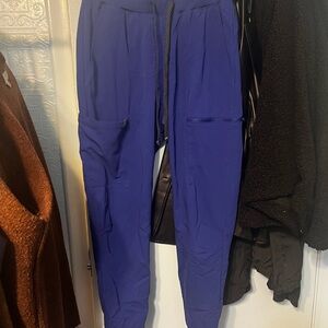 Fabletics Royal Blue joggers and ion straight leg with top